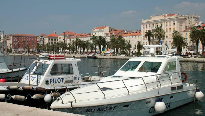 Guesthouse Maestral Split Exterior photo